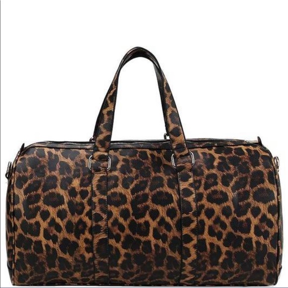 Leopard Duffle Bag - Picture 3 of 6